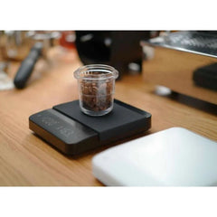 Felicita Venus Coffee Scale with dosing cup and beans