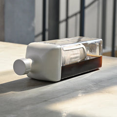 Hario Ka Ku Cold Brew Bottle lying down