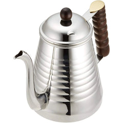 Kalita Kettle viewed at a slight angle