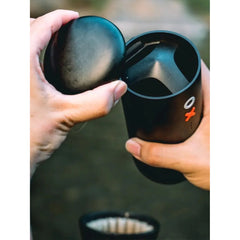 Nuttii OX Lite Portable Electric Grinder lifestyle scene