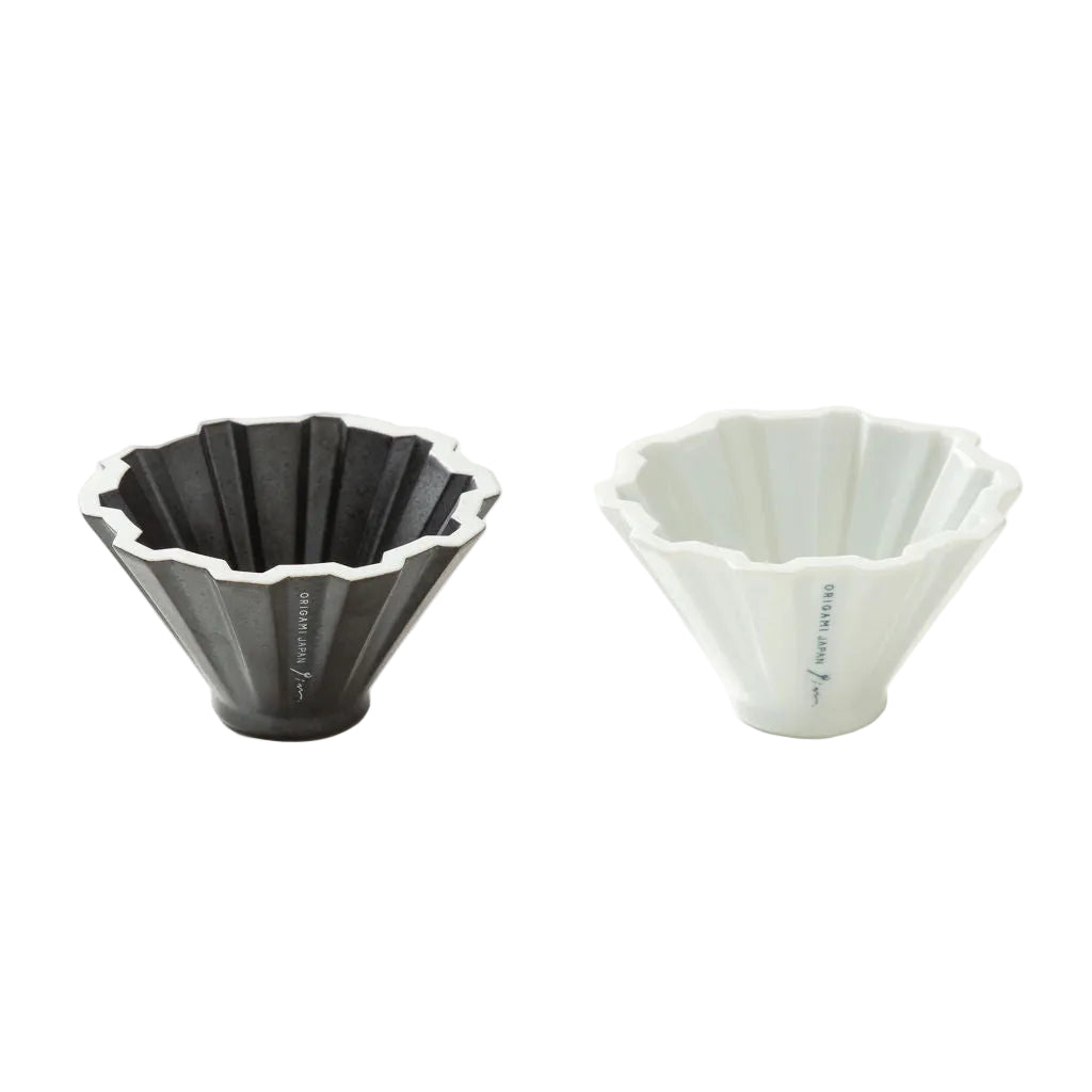 Black and white Origami Pinn drippers