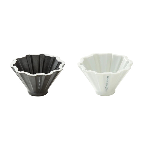 Black and white Origami Pinn drippers