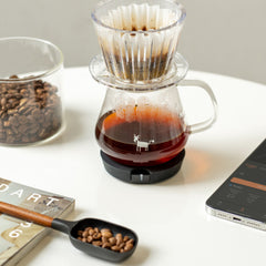 Timemore Black Mirror Dot Coffee Scale pour over brewing