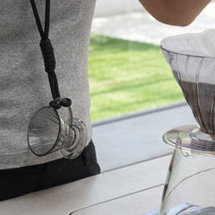 Hario V60 Tasting Cup urban grey around neck